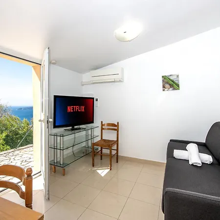 Villa Magnifique Vue - Piscine - Parkings - Dg *