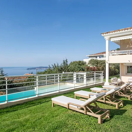 Villa Magnifique Vue - Piscine - Parkings - Dg *